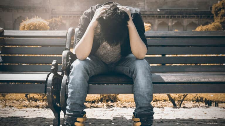 How to Deal With Worry, Fear and Anxiety